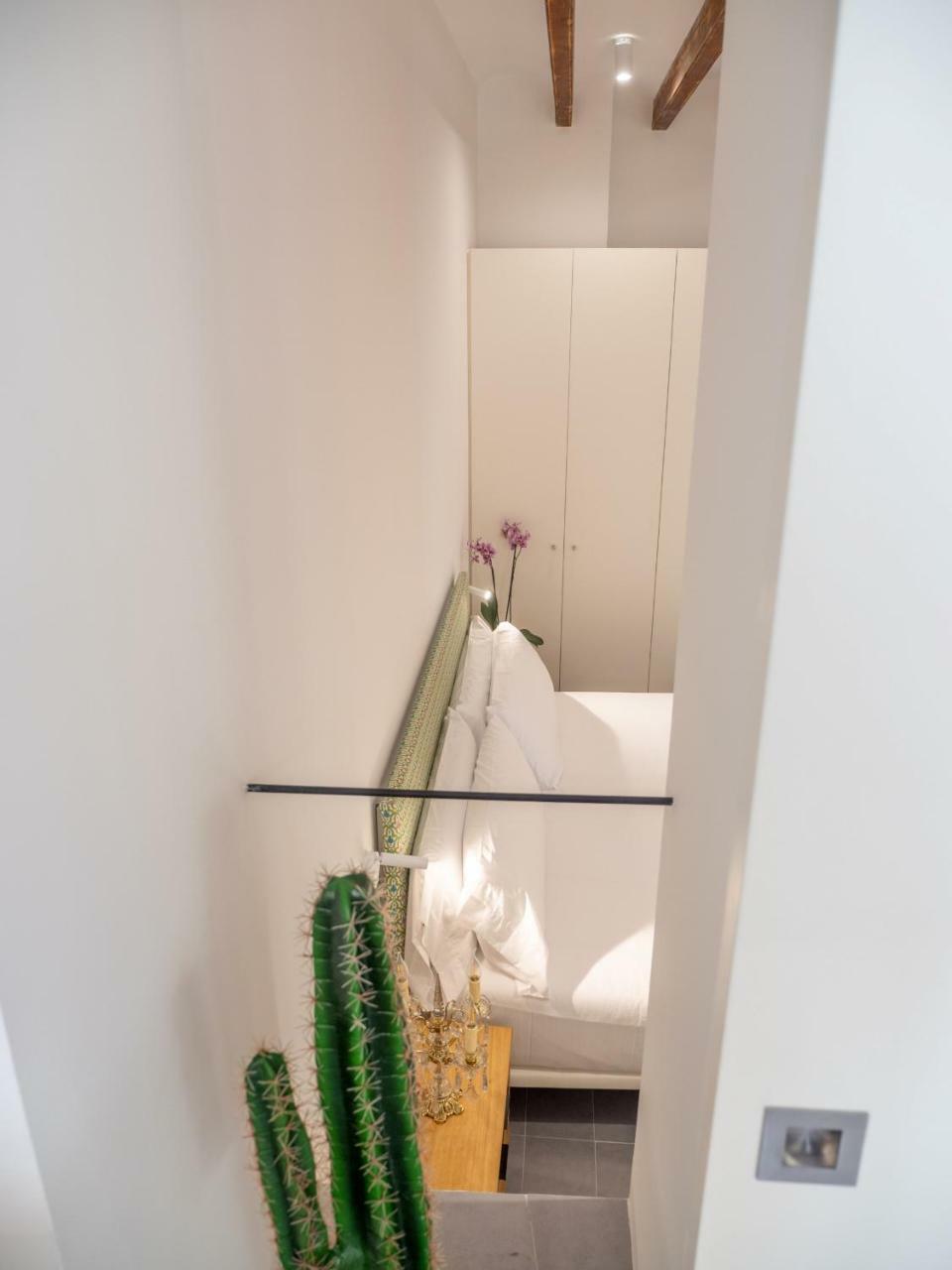 Es Palauet Brandnew One Suite Apartment In Ibiza Center Exterior photo